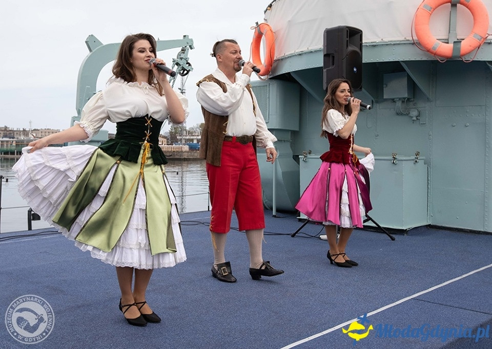 Błyskawiczna Majówka