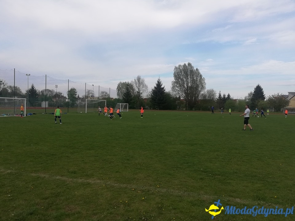 Pomorzanin Gdynia - szkoleniowa Majówka