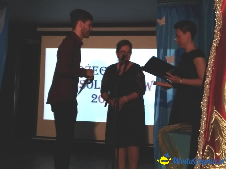 CKZiU nr 2 - Uroczyste chwile z pożegnania maturzystów 2019