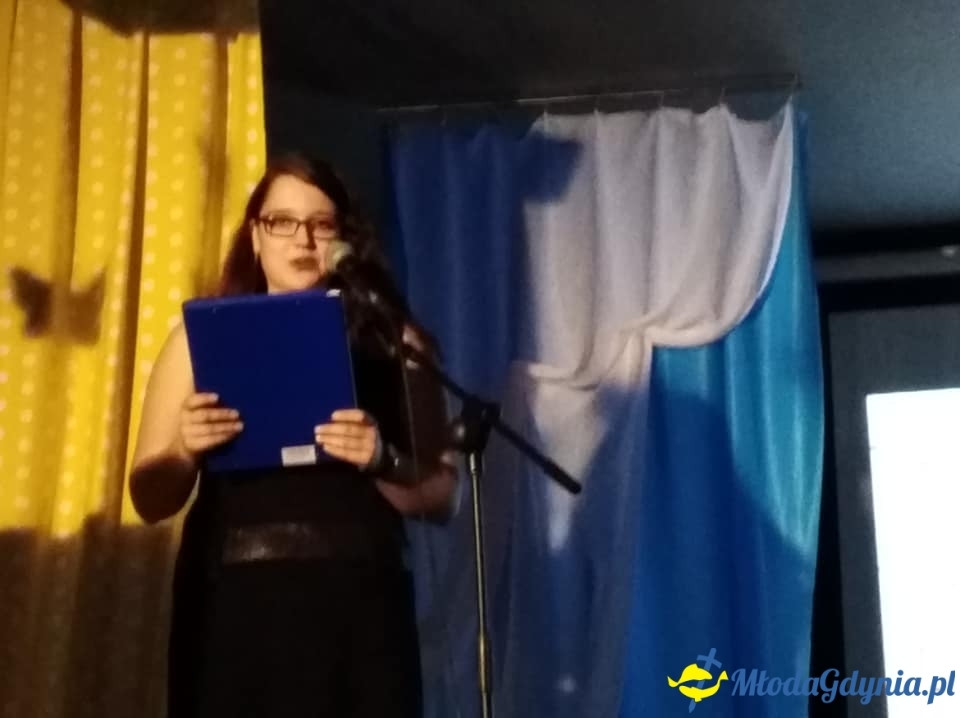 CKZiU nr 2 - Uroczyste chwile z pożegnania maturzystów 2019