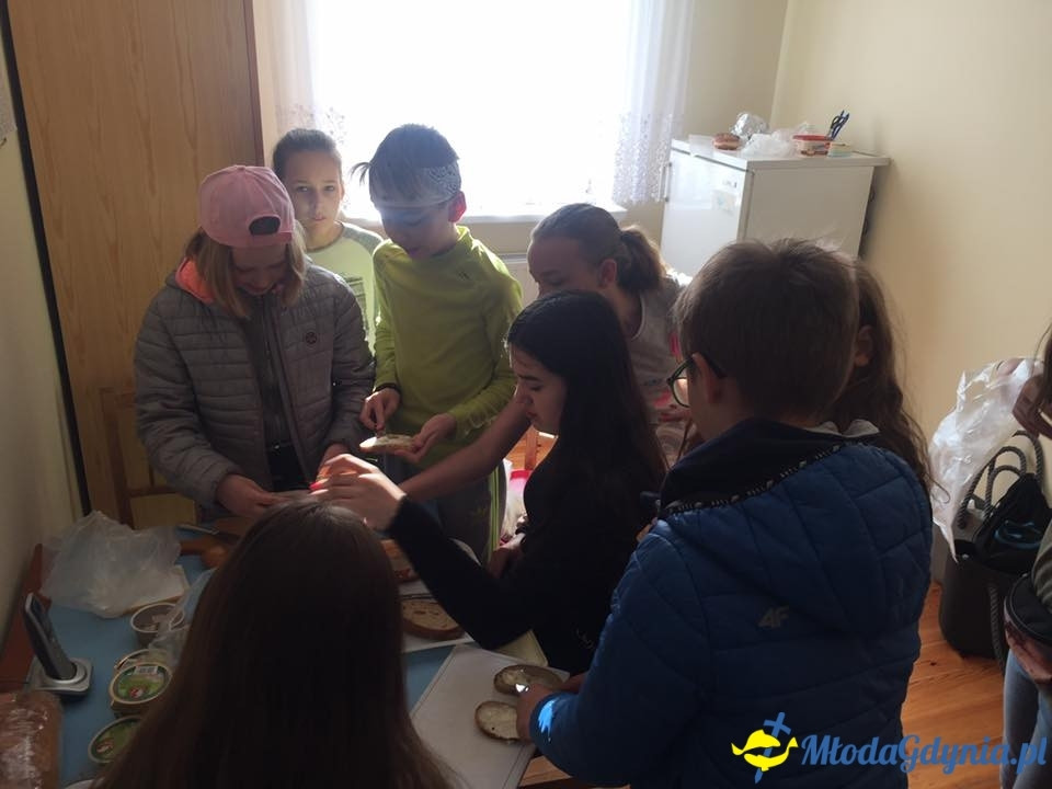 SP 21 - Szkolne Koło Caritas - Tydzień Miłosierdzia