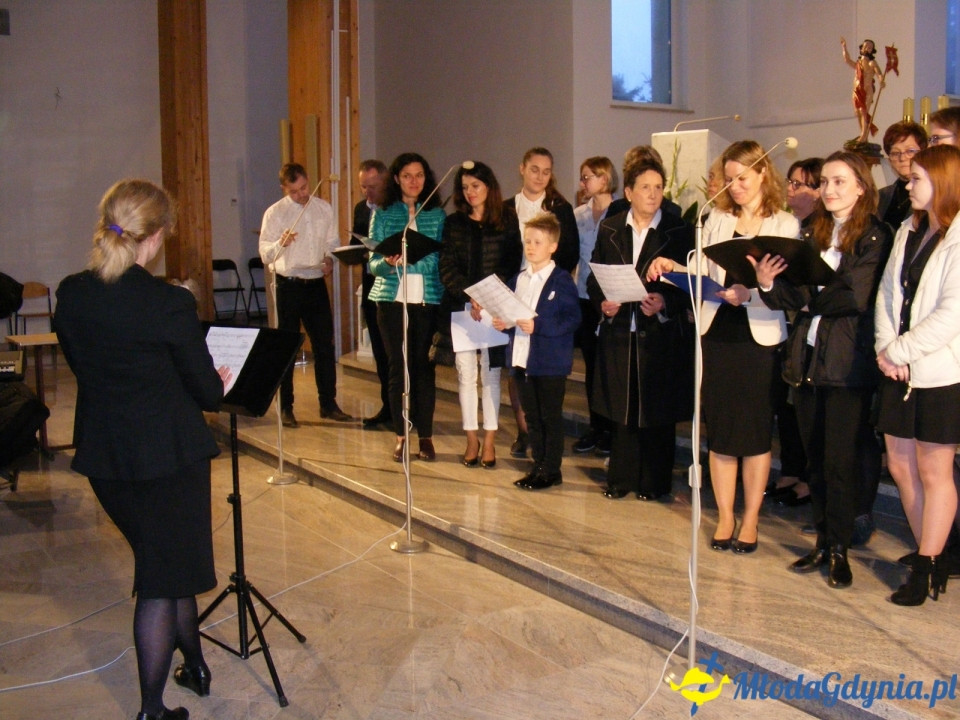 Piaśnicka Msza Żałobna - nagranie Pieśni VII w Kościele w Chwaszczynie 17.05.2019