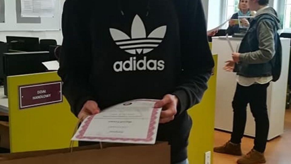 ZSAE - Praktykant w firmie symulacyjnej 2019