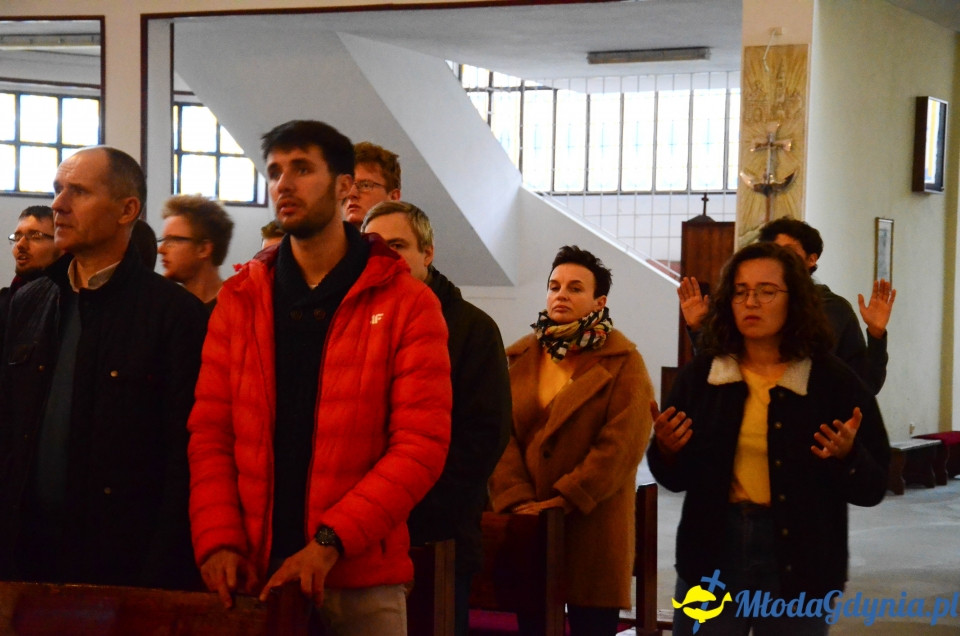 Wieczór Łaski w Parafii Niepokalanego Serca Maryi w Gdyni Karwinach