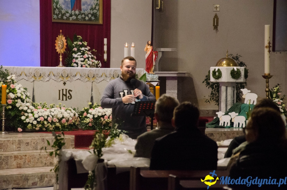 Wieczór Łaski w Parafii Niepokalanego Serca Maryi w Gdyni Karwinach