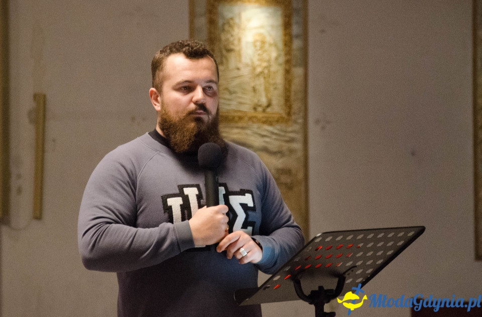 Wieczór Łaski w Parafii Niepokalanego Serca Maryi w Gdyni Karwinach