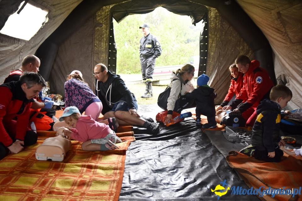 Chwarzno-Wiczlino. Piknik rodzinny ze strażakami i wymianą sąsiedzką w tle