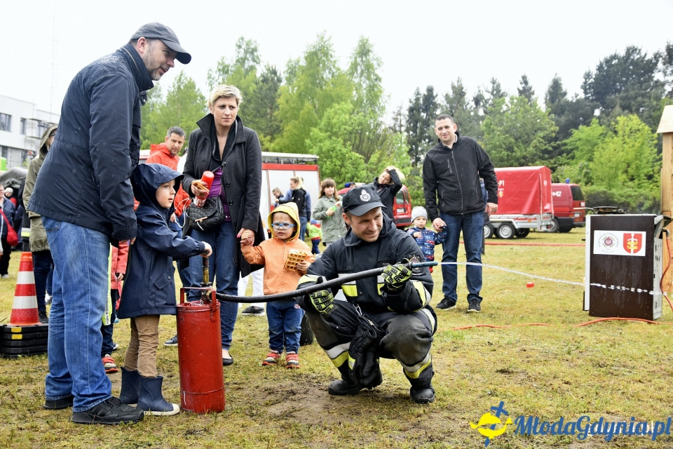 Chwarzno-Wiczlino. Piknik rodzinny ze strażakami i wymianą sąsiedzką w tle