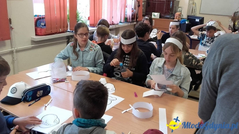 X LO - uczniowie prowadzą lekcje