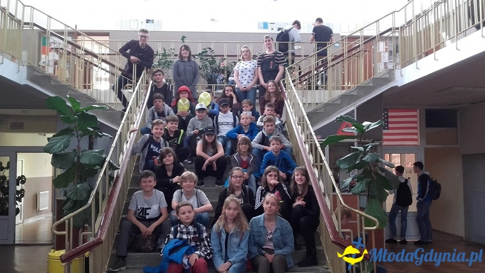 X LO - uczniowie prowadzą lekcje