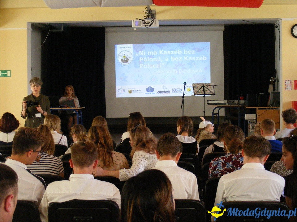 Ni ma Kaszëb bez Polonii, a bez Kaszëb Polśczi  - finał projektu w I ALO