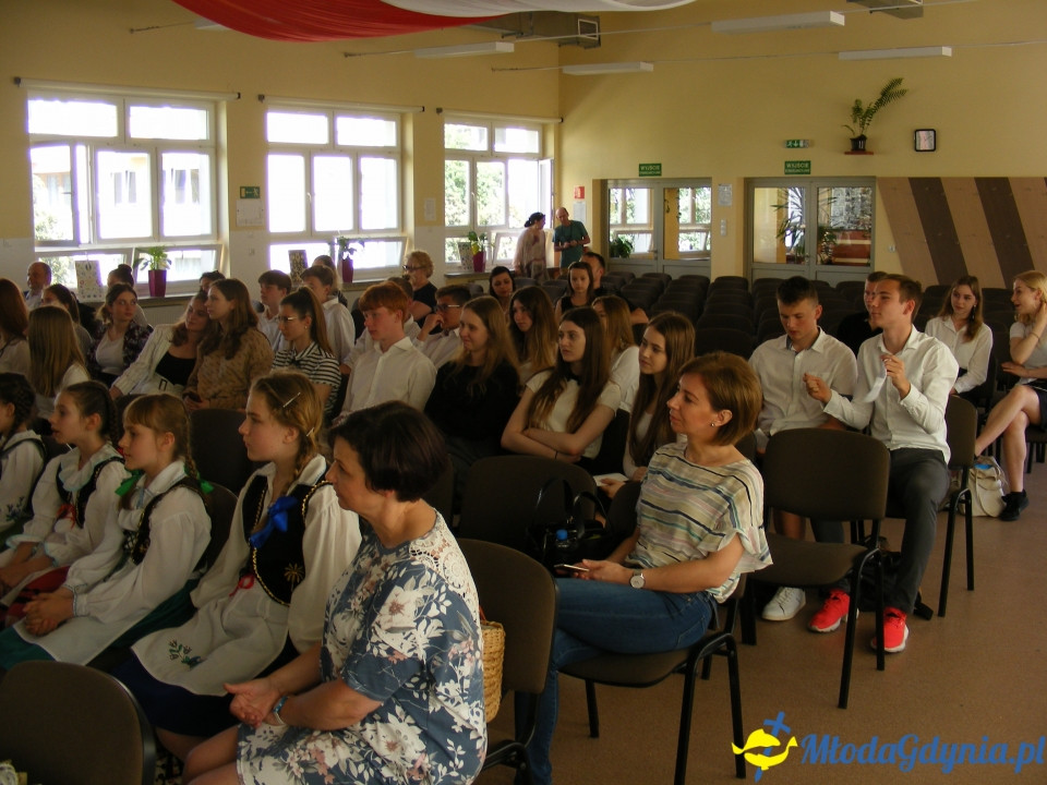 Ni ma Kaszëb bez Polonii, a bez Kaszëb Polśczi  - finał projektu w I ALO