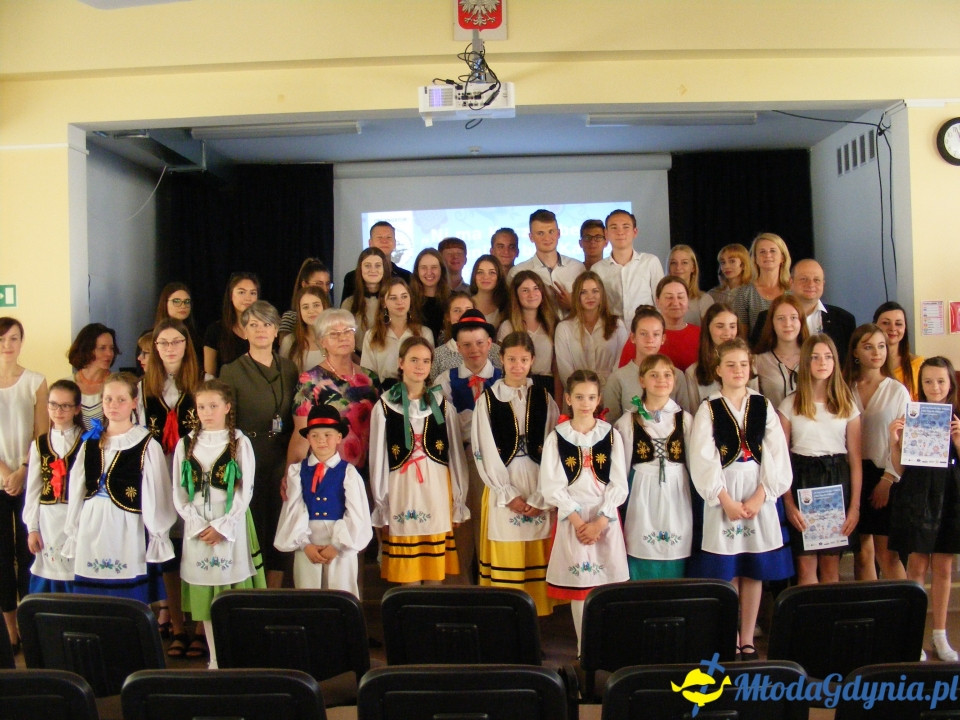 Ni ma Kaszëb bez Polonii, a bez Kaszëb Polśczi  - finał projektu w I ALO