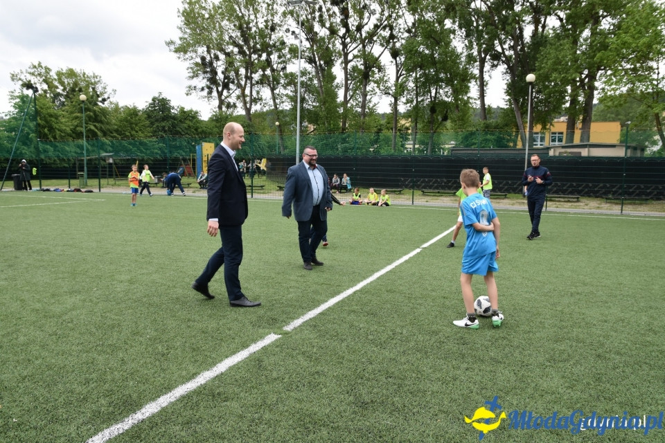 Boisko piłkarskie na Cisowej otwarte
