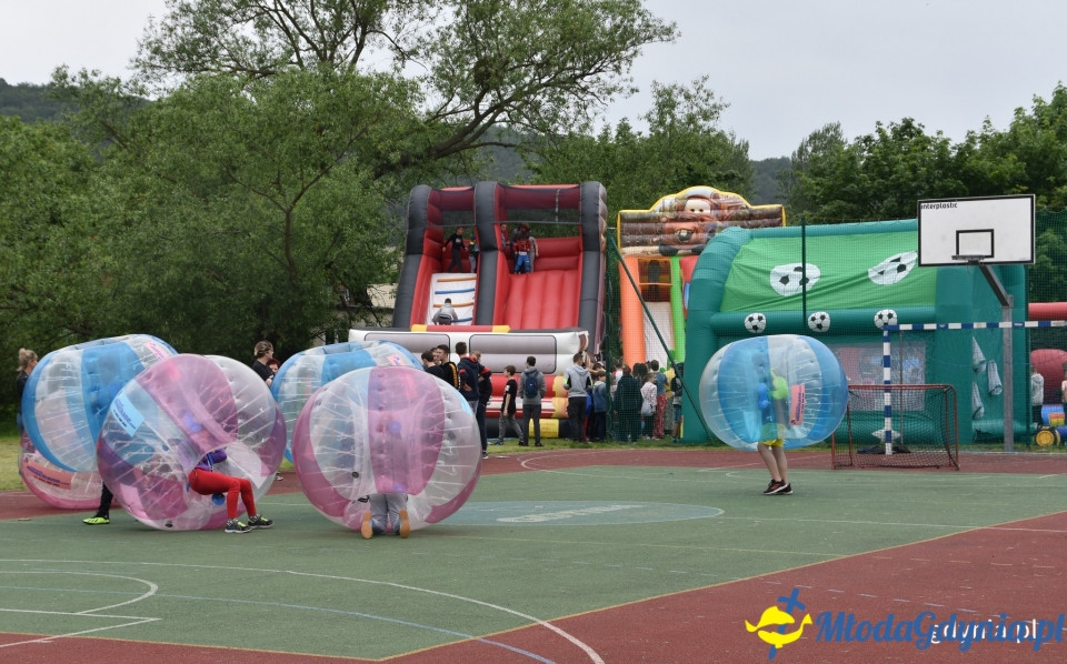 Boisko piłkarskie na Cisowej otwarte