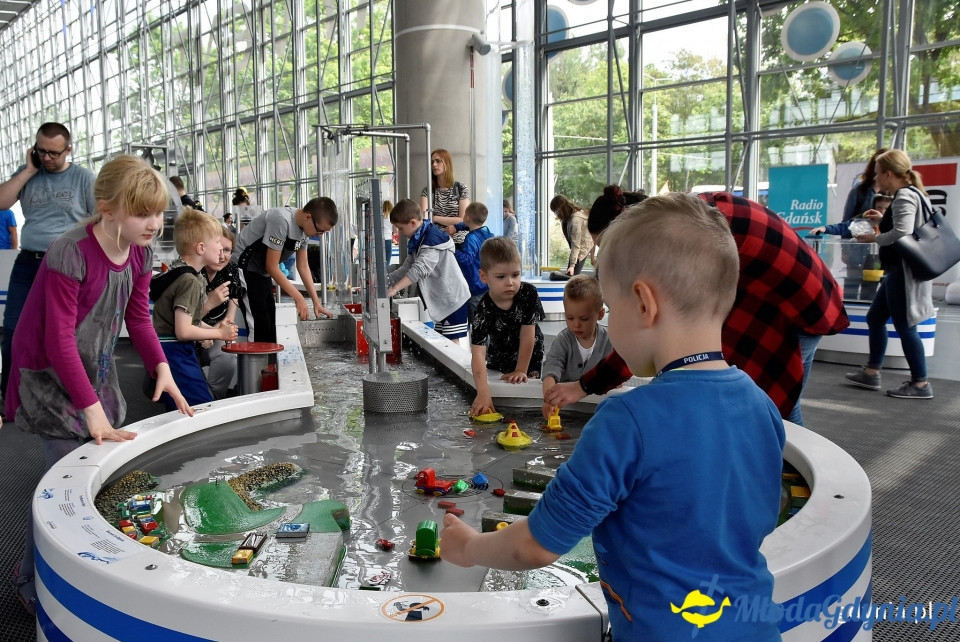 Cyrkowy klimat i eksperymenty ? Dzień Dziecka w Gdyni