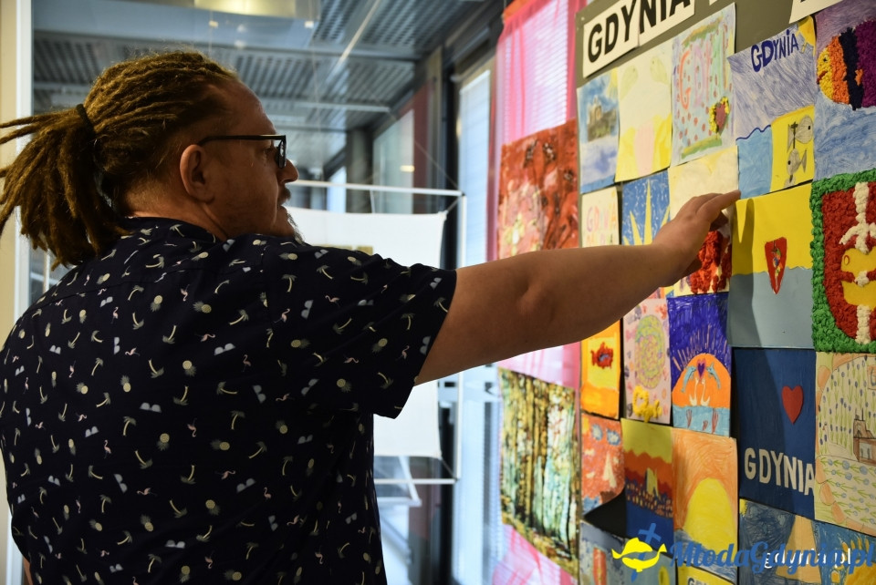 Gdynia malowana kwiatami