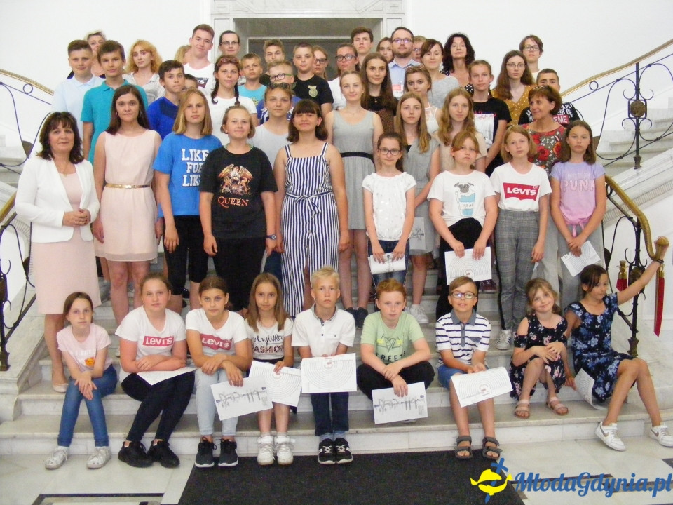 Poseł Małgorzata Zwiercan zaprosiła gdyńskich uczniów do Sejmu