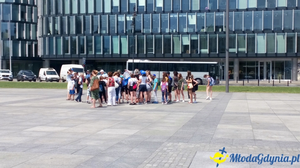 Poseł Małgorzata Zwiercan zaprosiła gdyńskich uczniów do Sejmu