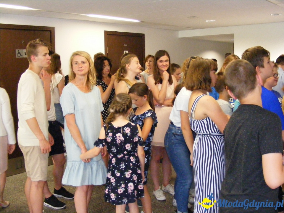 Poseł Małgorzata Zwiercan zaprosiła gdyńskich uczniów do Sejmu