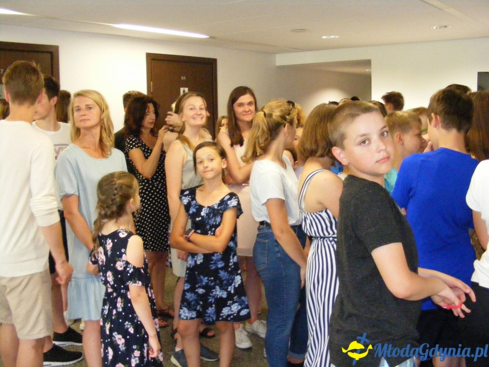 Poseł Małgorzata Zwiercan zaprosiła gdyńskich uczniów do Sejmu