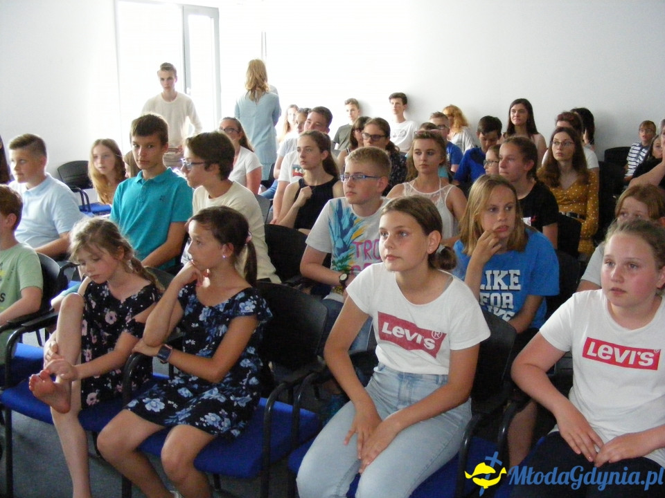 Poseł Małgorzata Zwiercan zaprosiła gdyńskich uczniów do Sejmu