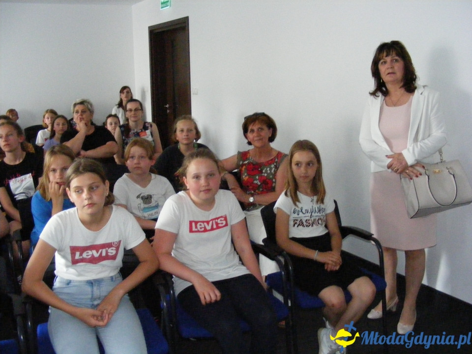 Poseł Małgorzata Zwiercan zaprosiła gdyńskich uczniów do Sejmu