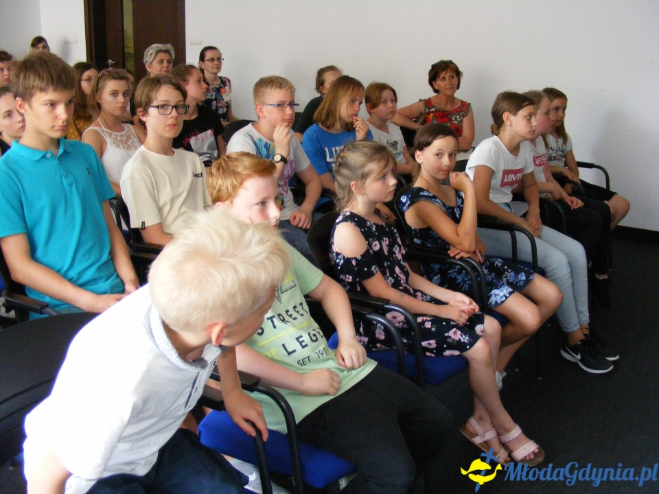 Poseł Małgorzata Zwiercan zaprosiła gdyńskich uczniów do Sejmu