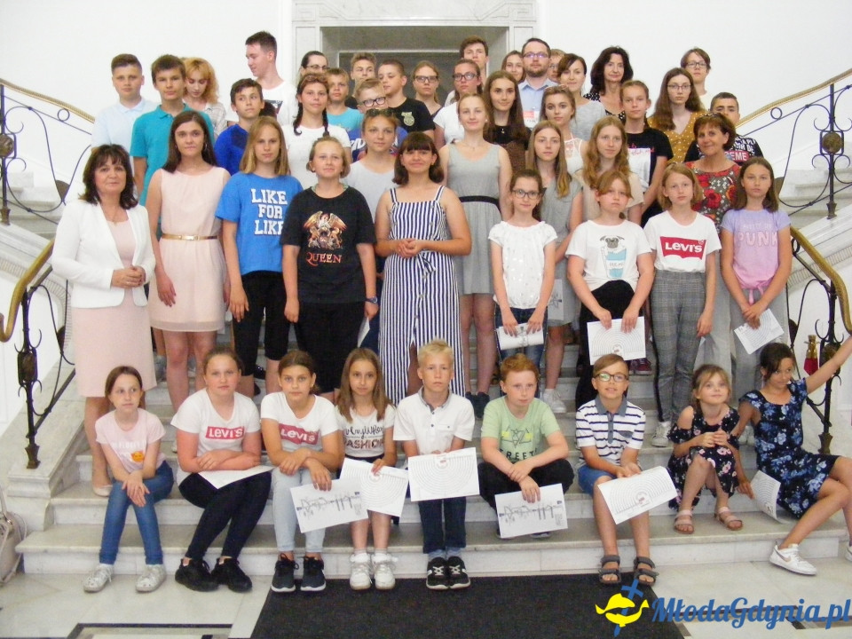 Poseł Małgorzata Zwiercan zaprosiła gdyńskich uczniów do Sejmu