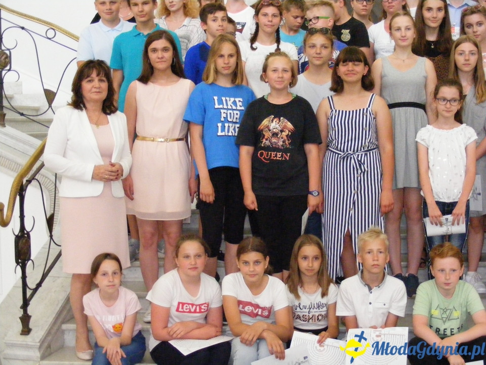 Poseł Małgorzata Zwiercan zaprosiła gdyńskich uczniów do Sejmu