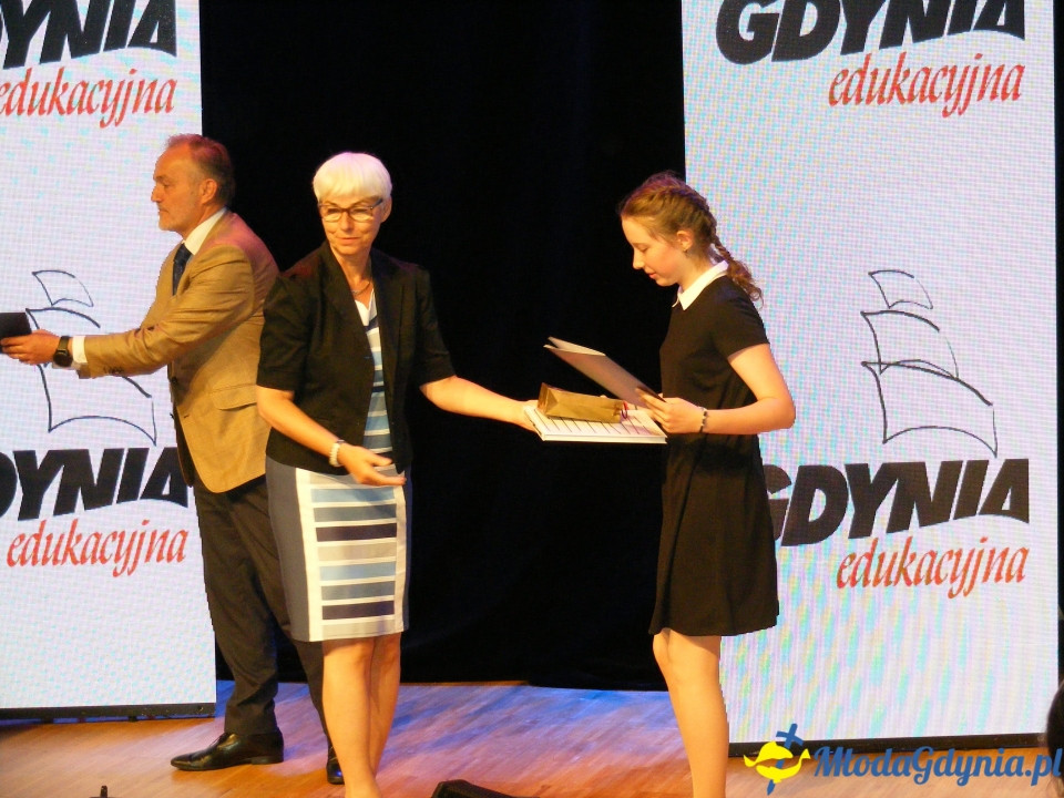 Wręczenie nagród najlepszym ośmioklasistom i absolwentom gimnazjów 19.06.2019