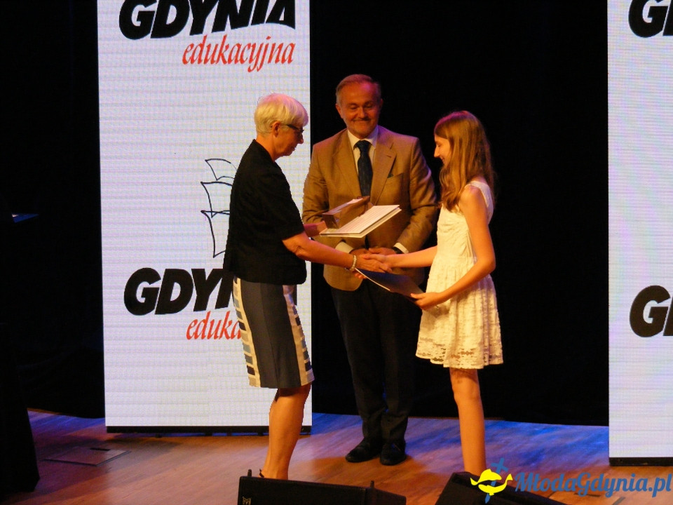 Wręczenie nagród najlepszym ośmioklasistom i absolwentom gimnazjów 19.06.2019