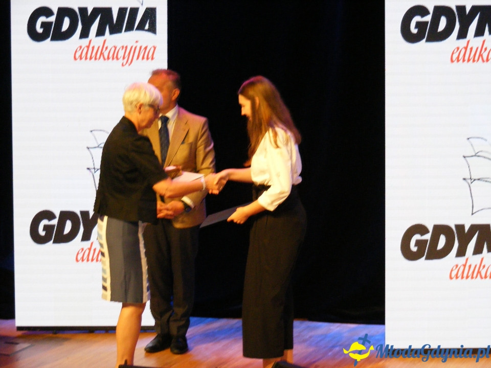 Wręczenie nagród najlepszym ośmioklasistom i absolwentom gimnazjów 19.06.2019