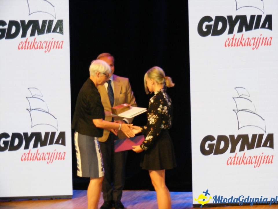 Wręczenie nagród najlepszym ośmioklasistom i absolwentom gimnazjów 19.06.2019