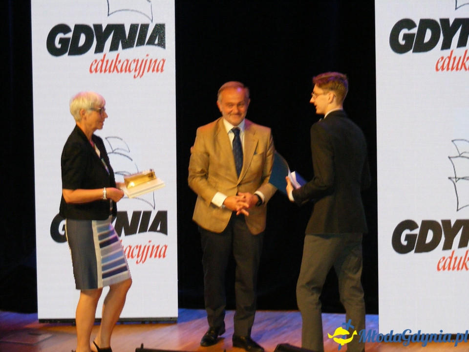 Wręczenie nagród najlepszym ośmioklasistom i absolwentom gimnazjów 19.06.2019