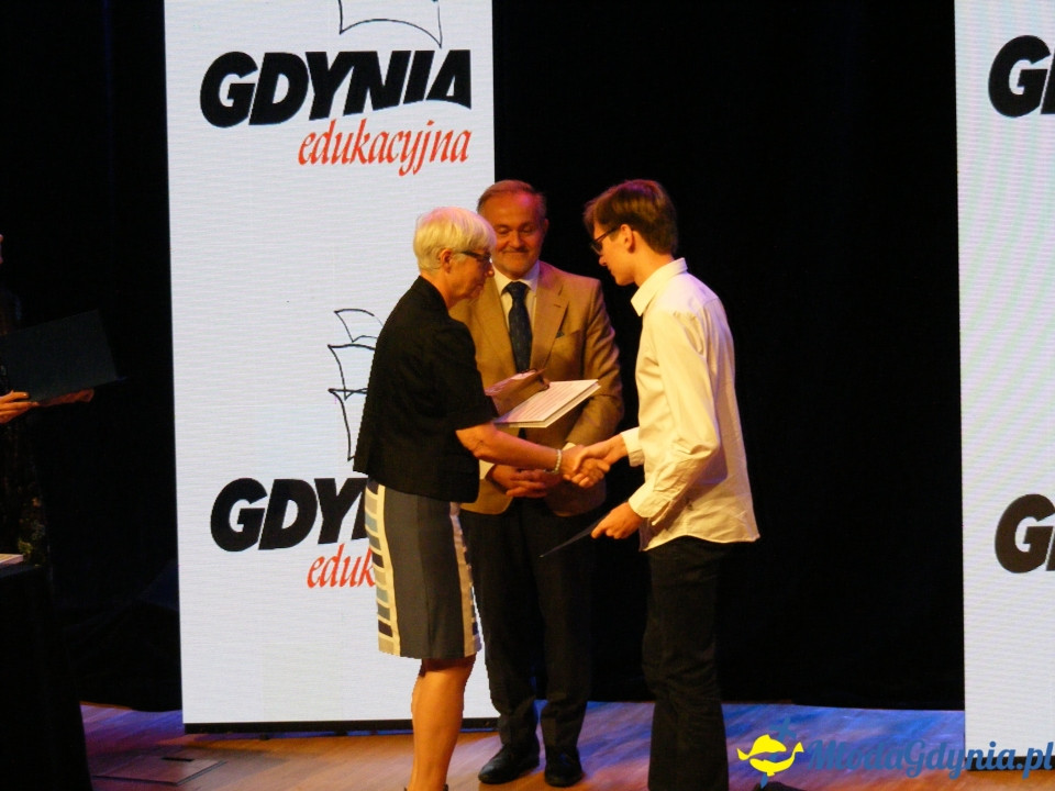 Wręczenie nagród najlepszym ośmioklasistom i absolwentom gimnazjów 19.06.2019