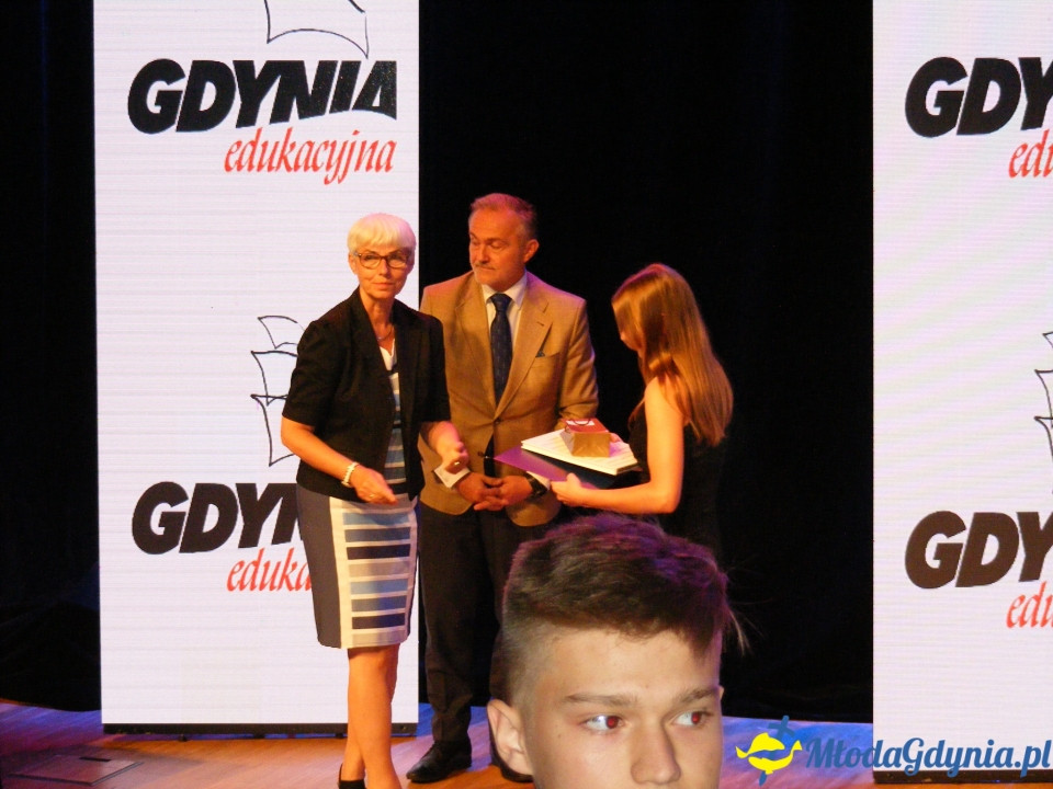 Wręczenie nagród najlepszym ośmioklasistom i absolwentom gimnazjów 19.06.2019