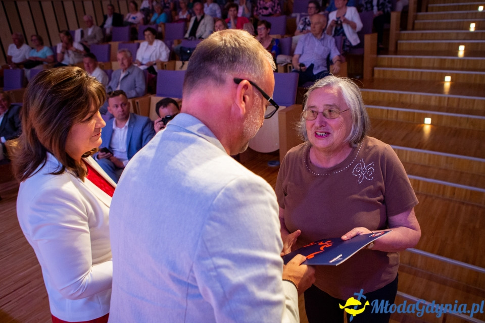 Studenci ? seniorzy zakończyli 15. rok akademicki