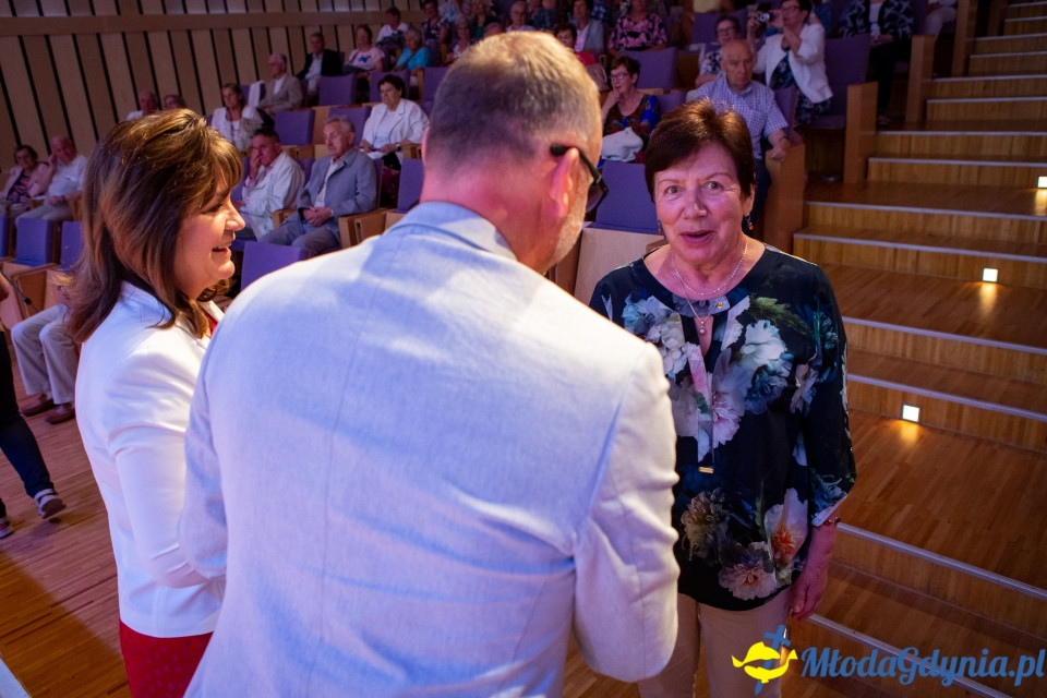 Studenci ? seniorzy zakończyli 15. rok akademicki