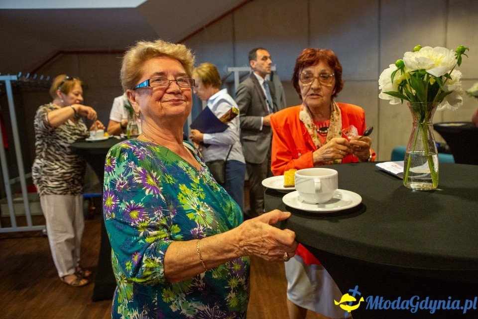 Studenci ? seniorzy zakończyli 15. rok akademicki