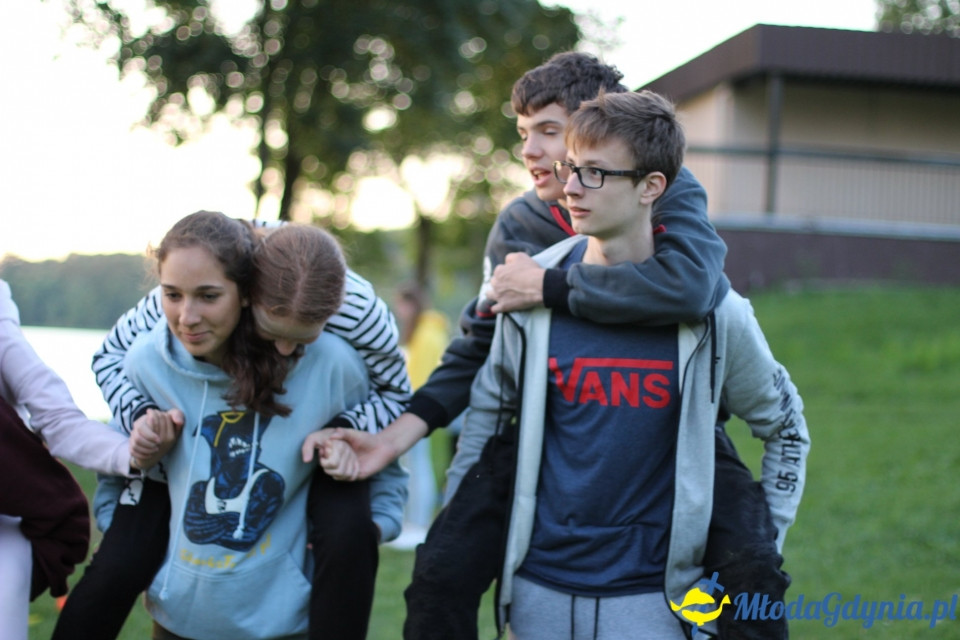 Sharks Travel - Mrągowo I turnus 2019 - Runmagedonek