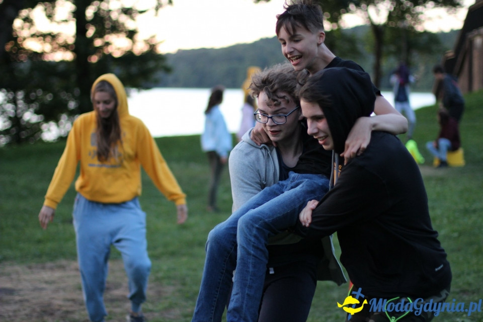 Sharks Travel - Mrągowo I turnus 2019 - Runmagedonek