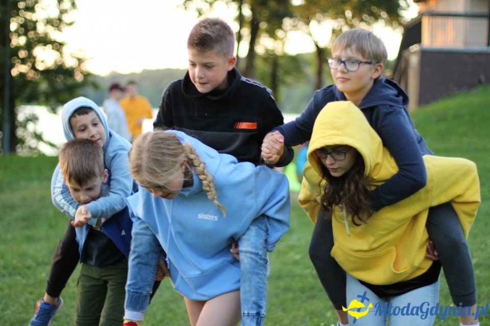 Sharks Travel - Mrągowo I turnus 2019 - Runmagedonek