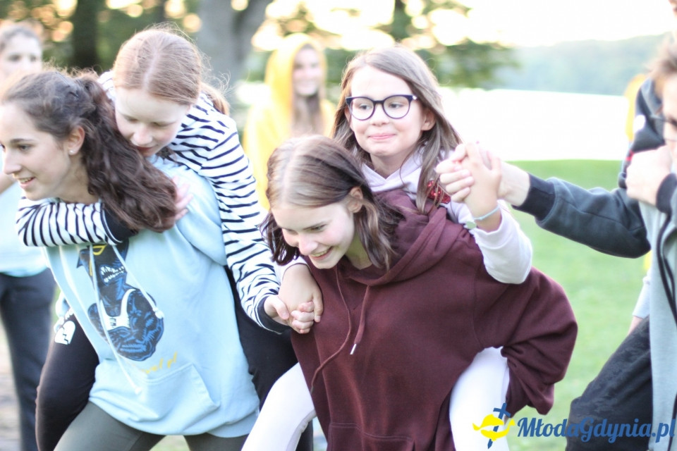 Sharks Travel - Mrągowo I turnus 2019 - Runmagedonek