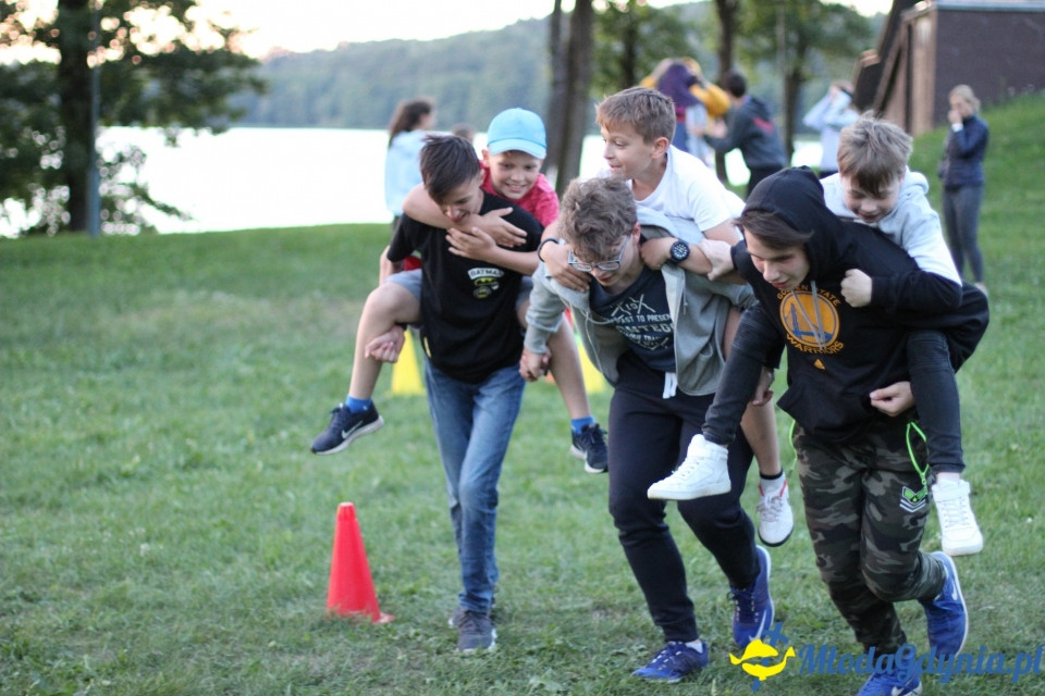 Sharks Travel - Mrągowo I turnus 2019 - Runmagedonek