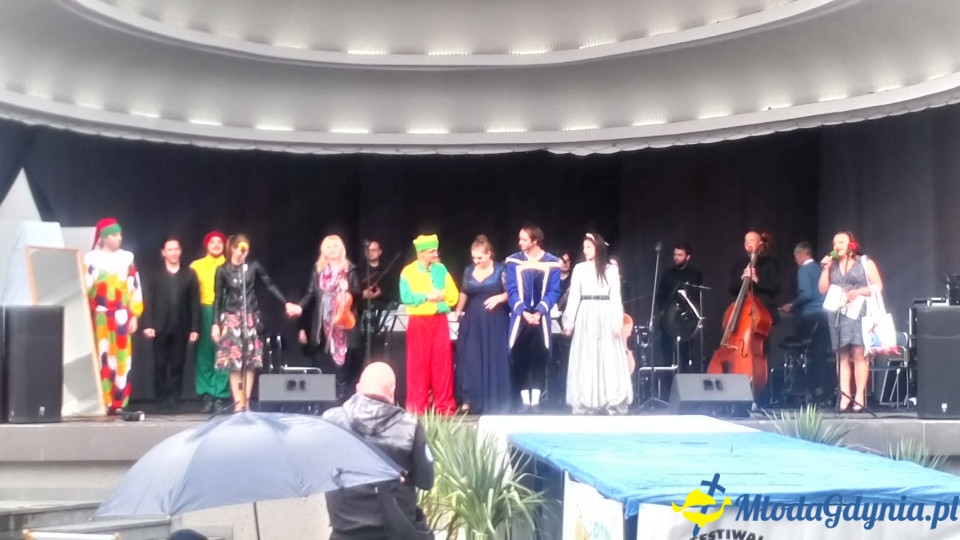 Operetka Królewna Śnieżka z udziałem Alana Wittbrodta