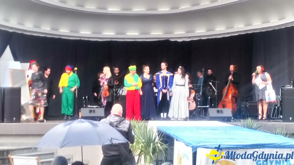 Operetka Królewna Śnieżka z udziałem Alana Wittbrodta