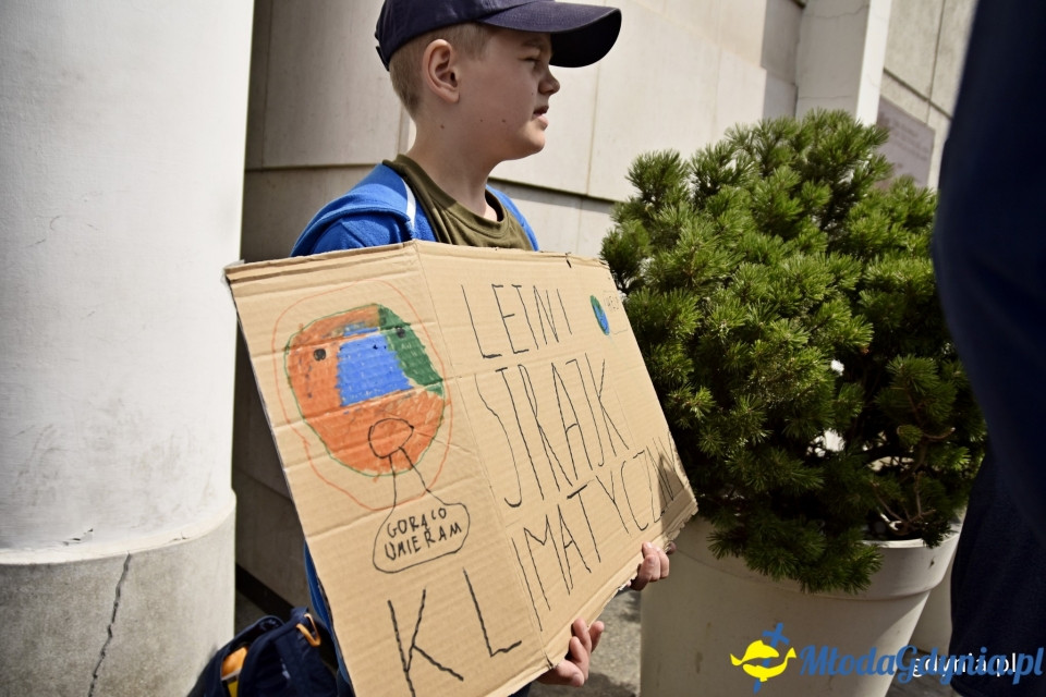 Letni Strajk Klimatyczny pod UM Gdyni