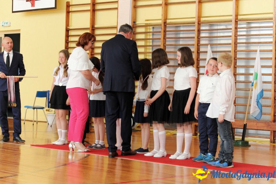 SP 44 - UROCZYSTE ZAKOŃCZENIE ROKU