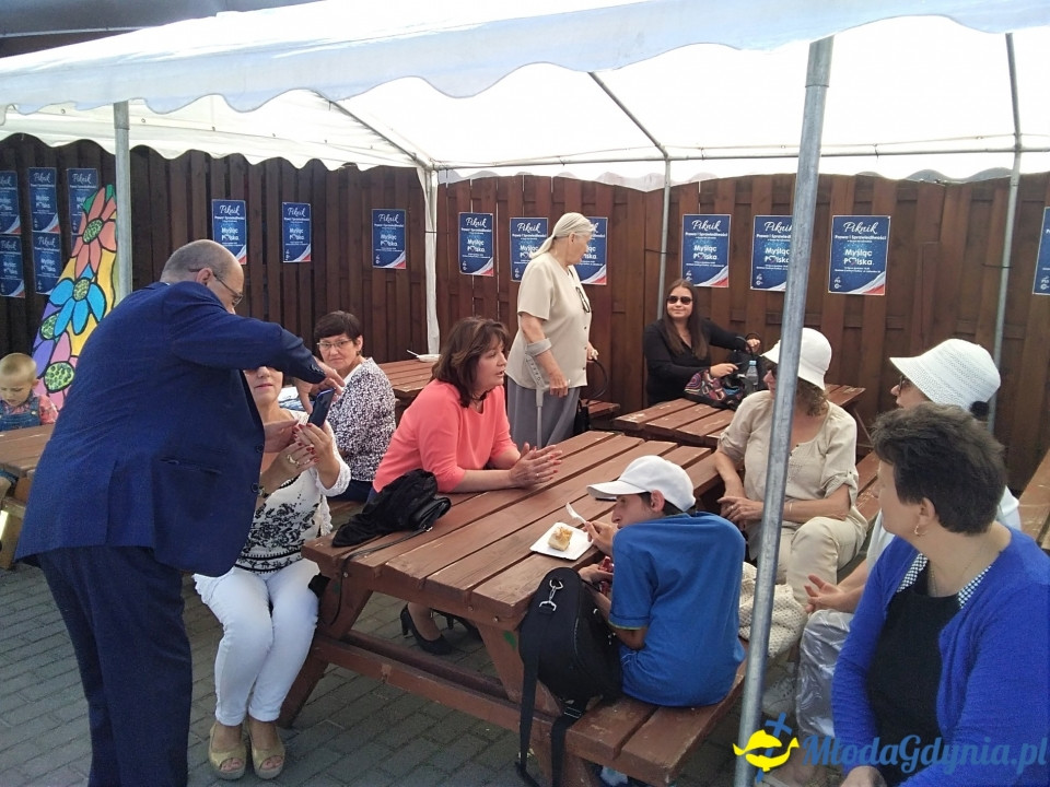 Piknik Prawa i Sprawiedliwości w Nowej Wsi Lęborskiej